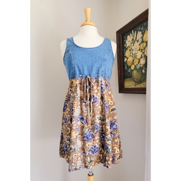 90s Denim Floral Tie Waist Scoop Neck 1990s Vintage Mini Dress - Picture 7 of 15